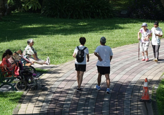 Taiwan Braces for Scorching Heat Followed by Weekend Rain as Weather Front Approaches