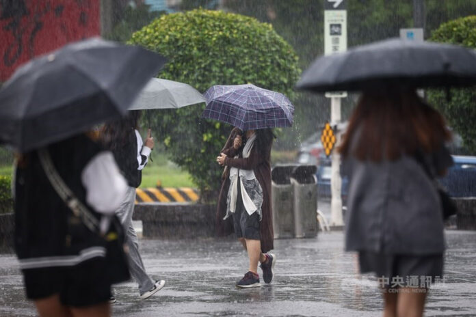 🌧️ Taiwan Weather Alert Frontal System to Bring Heavy Rain, Cooler Temperatures Over Mother’s Day Weekend